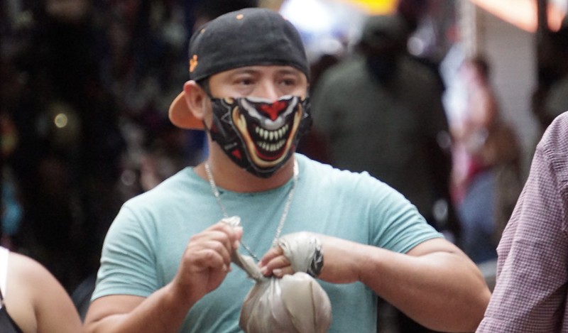 Jóvenes de 20 a 29 años son quienes más se contagian en Yucatán: Vila Dosal